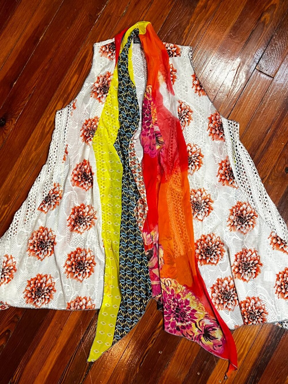 Colorful vest duster - Picture 13 of 14